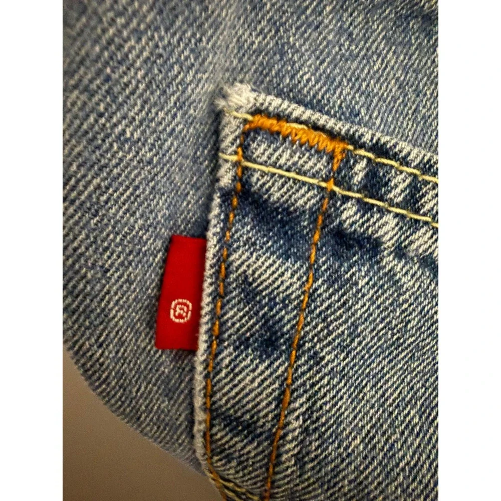 Levis 505 Regular Fit Straight Leg Light Wash Denim Jeans Mens 34x30 Blue